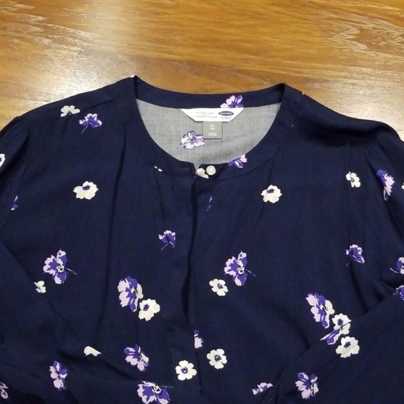 Floral Blouse from Old Navy - Picture 2 of 2